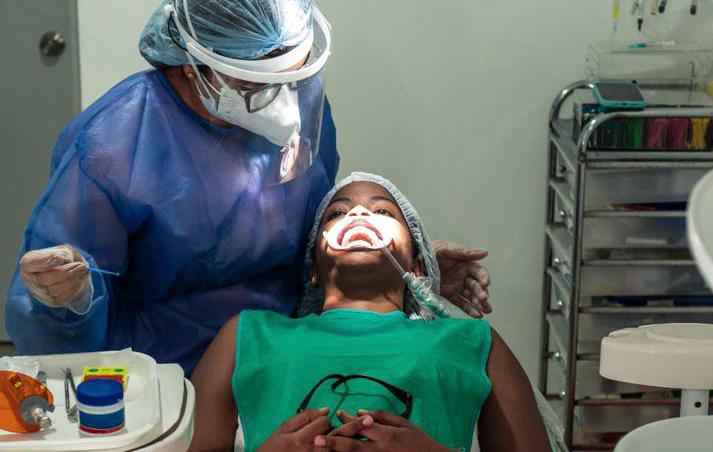 Hospital Nuevo INSESO lanza una campaña especial para personas con problemas dentales