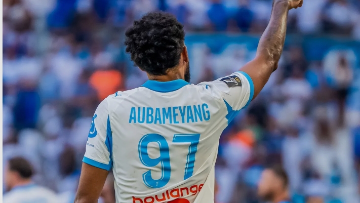 Aubameyang regresa a LaLiga y ficha por el Deportivo de La Coruña